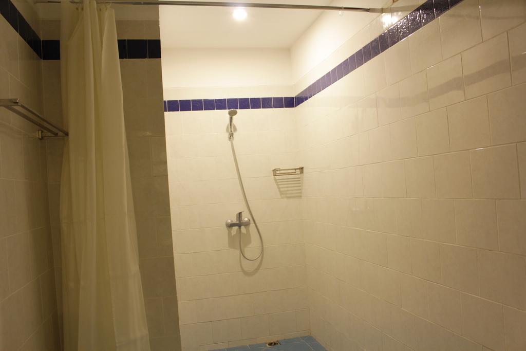 Ayu Guest House ซานูร์ ห้อง รูปภาพ