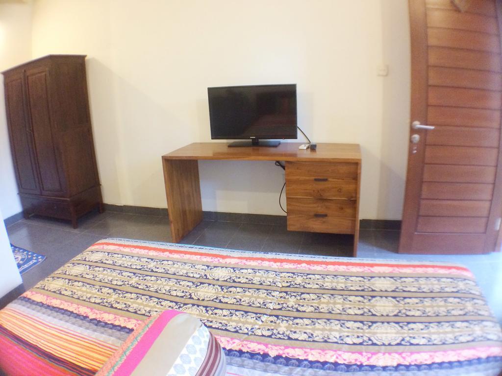 Ayu Guest House ซานูร์ ภายนอก รูปภาพ